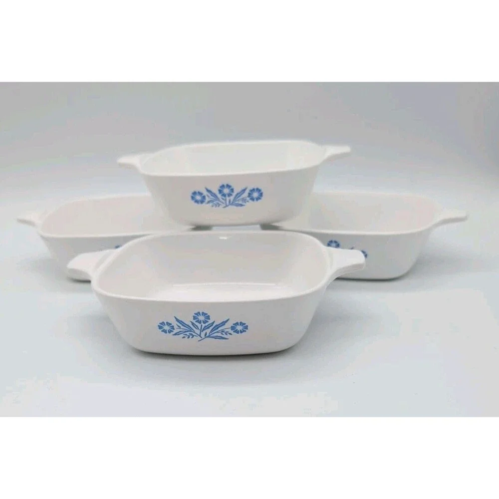 SET of 4 Corning Ware Blue Cornflower Small Casserole 1-3/4 Cup P-41-B Petite